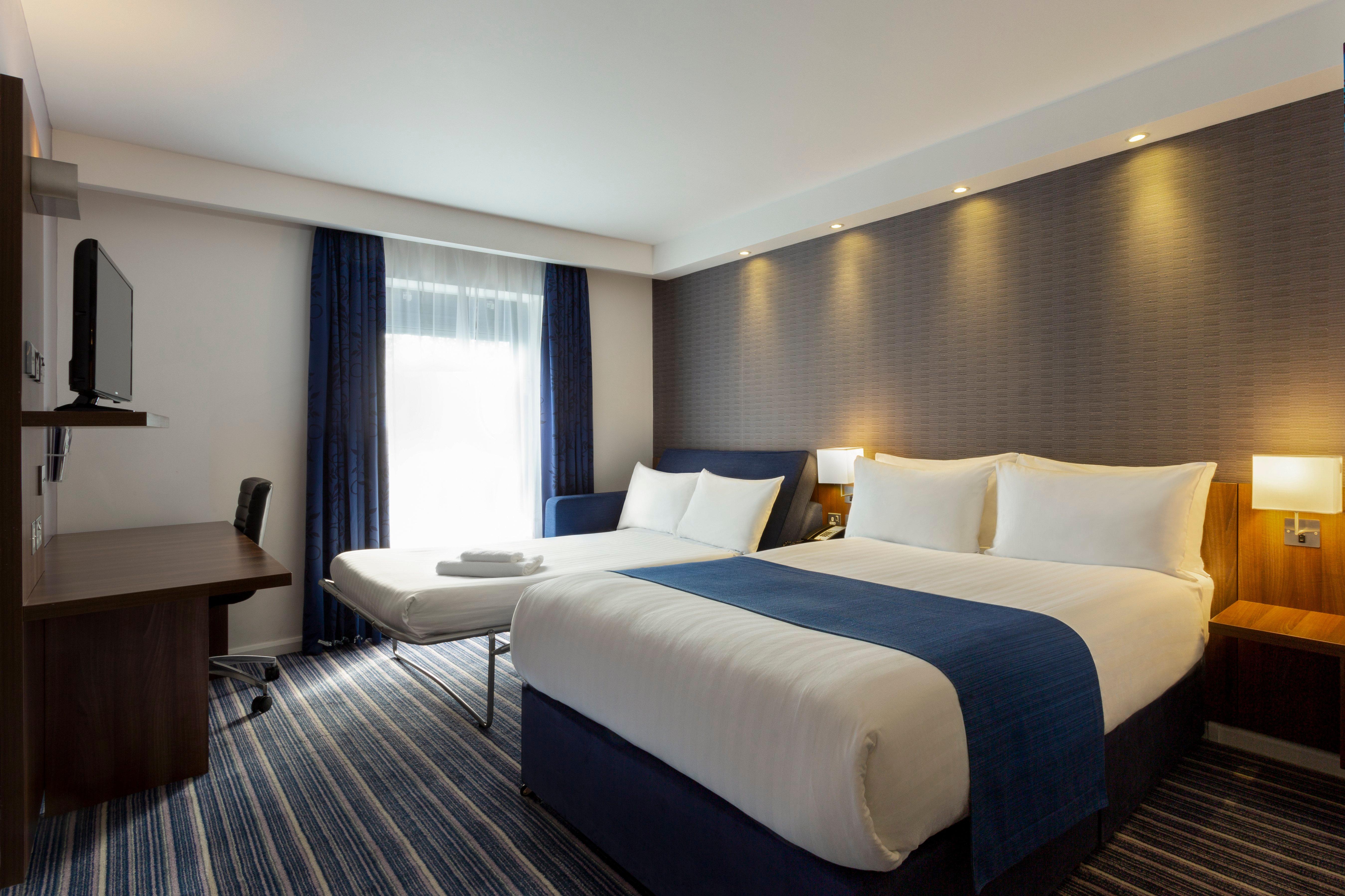 Holiday Inn Express Dunstable, An Ihg Hotel Eksteriør bilde