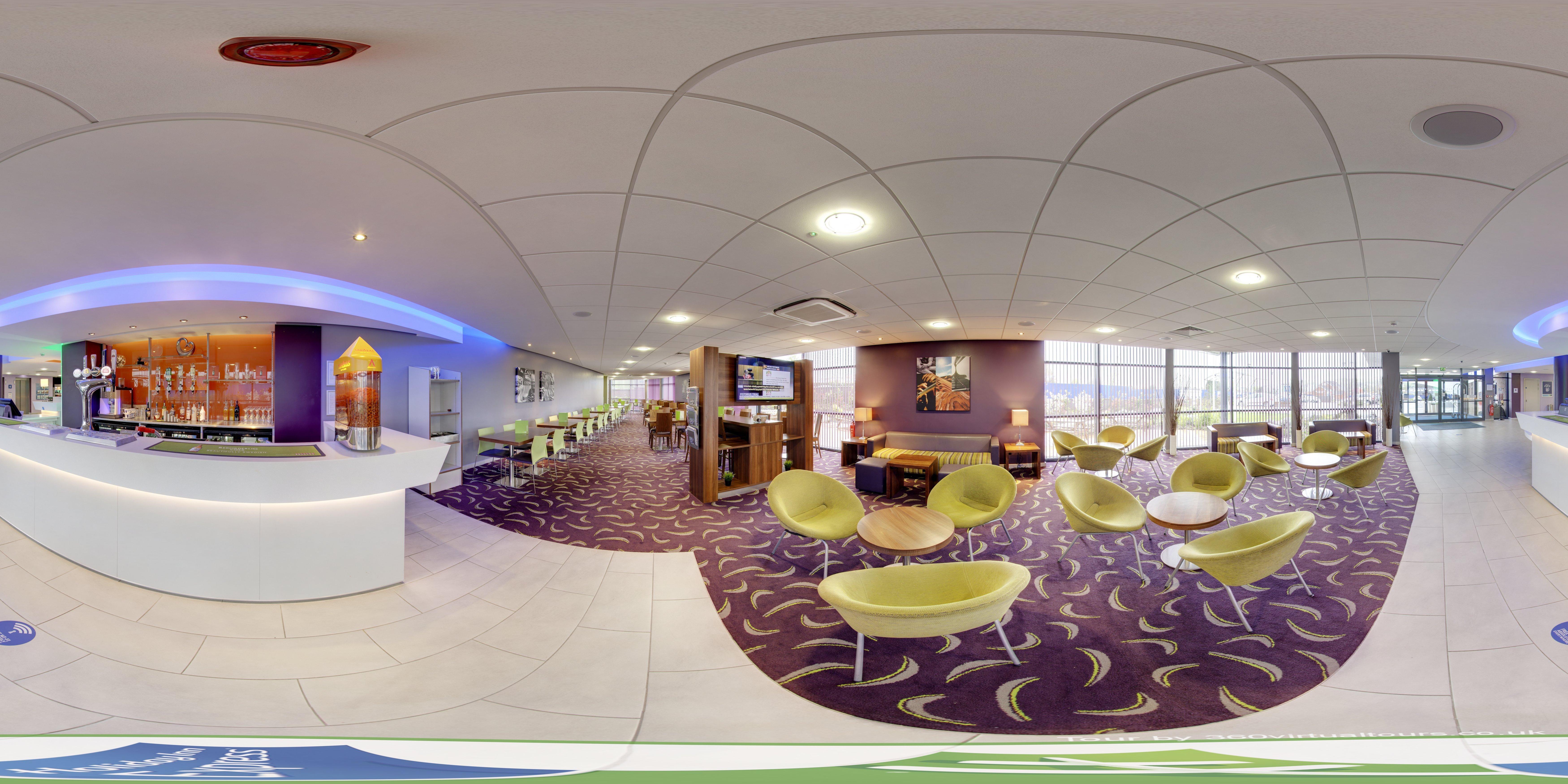 Holiday Inn Express Dunstable, An Ihg Hotel Eksteriør bilde