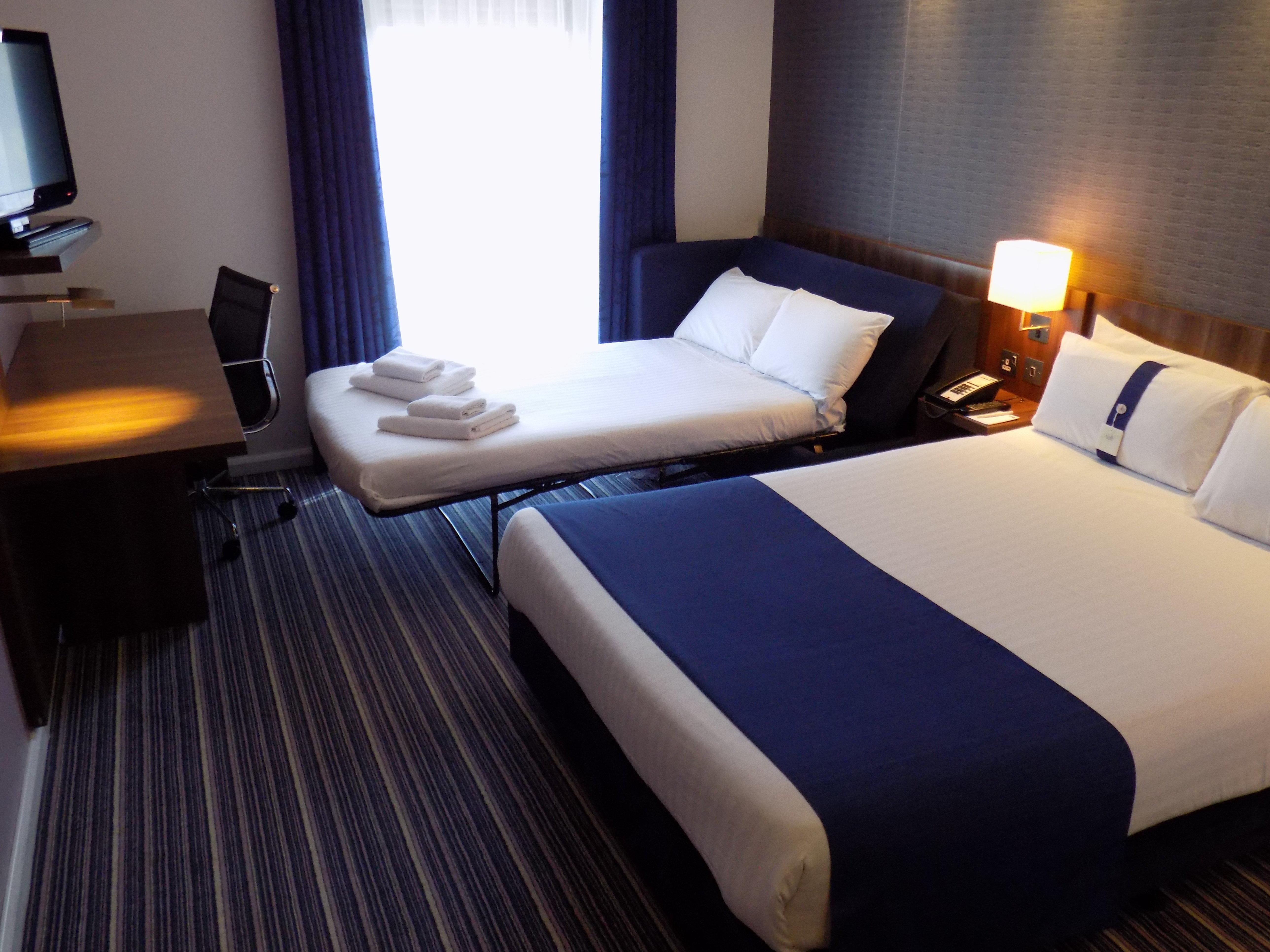 Holiday Inn Express Dunstable, An Ihg Hotel Eksteriør bilde