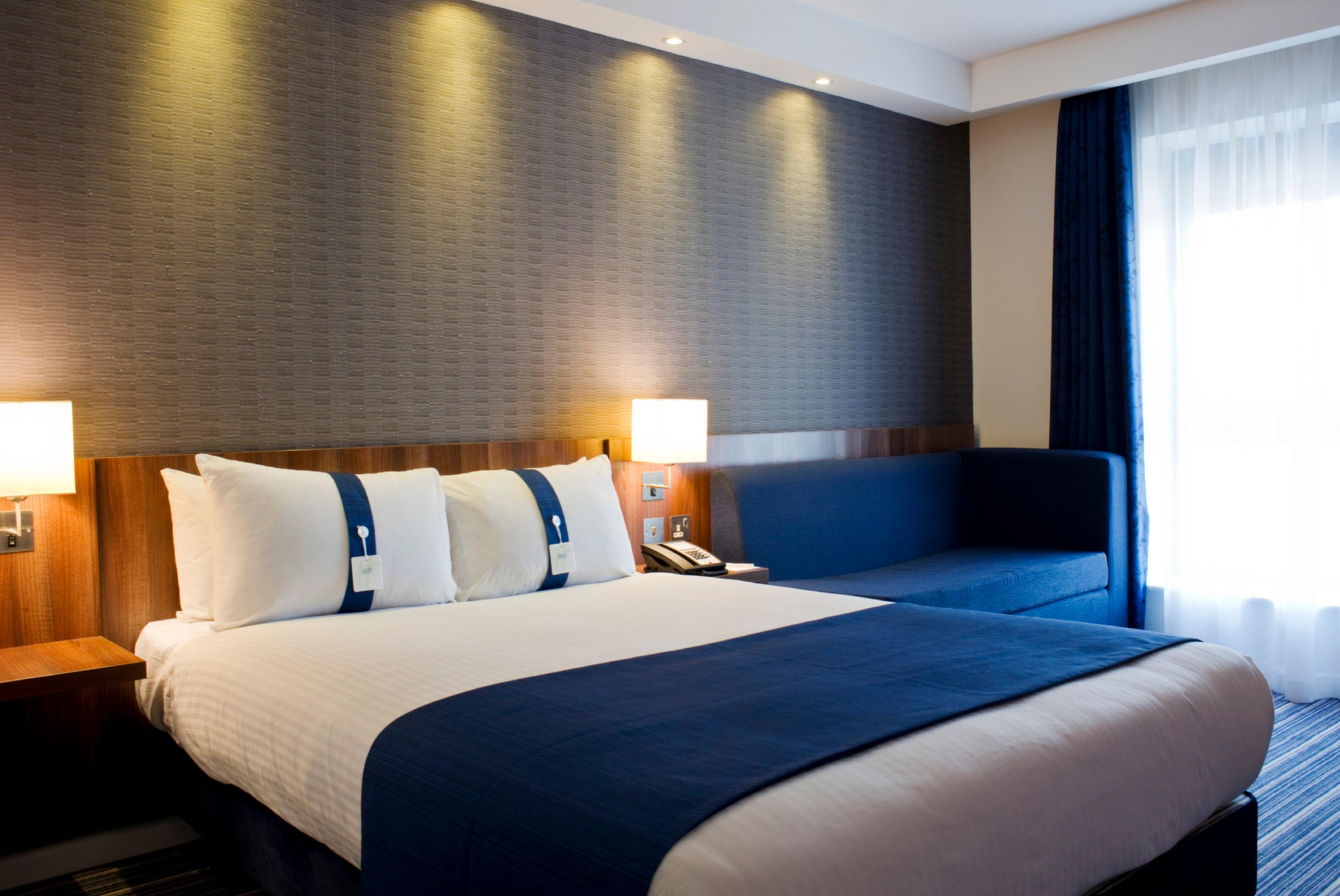 Holiday Inn Express Dunstable, An Ihg Hotel Eksteriør bilde