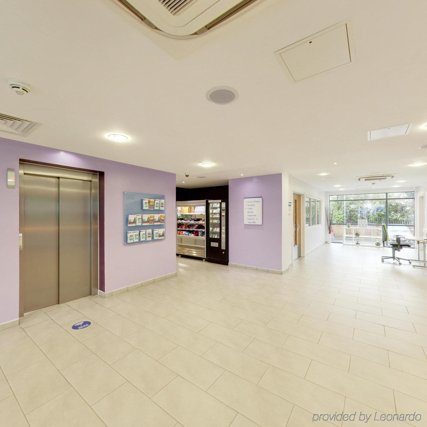 Holiday Inn Express Dunstable, An Ihg Hotel Eksteriør bilde