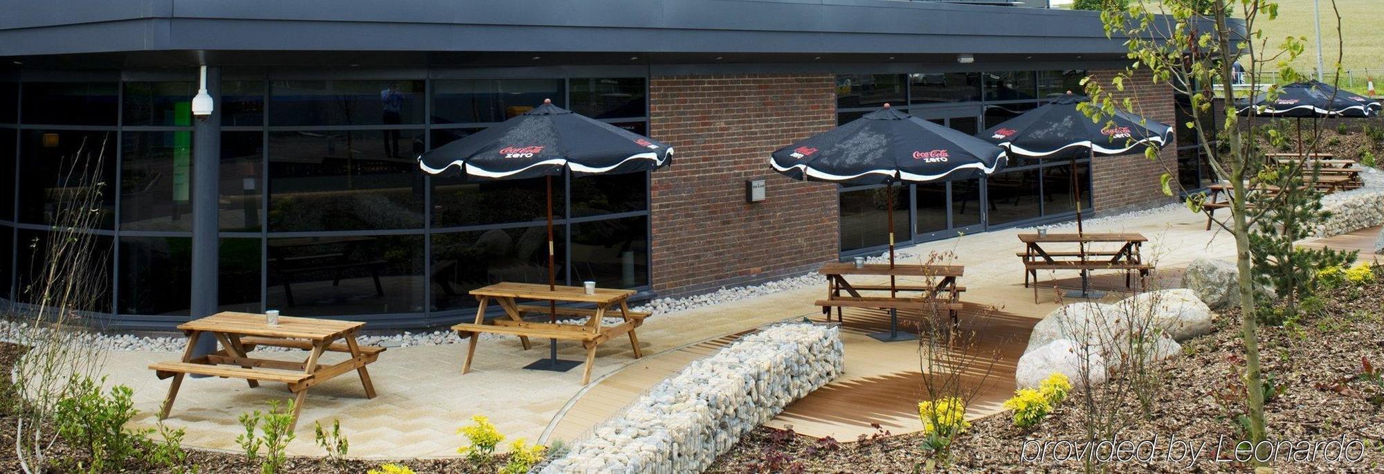 Holiday Inn Express Dunstable, An Ihg Hotel Eksteriør bilde