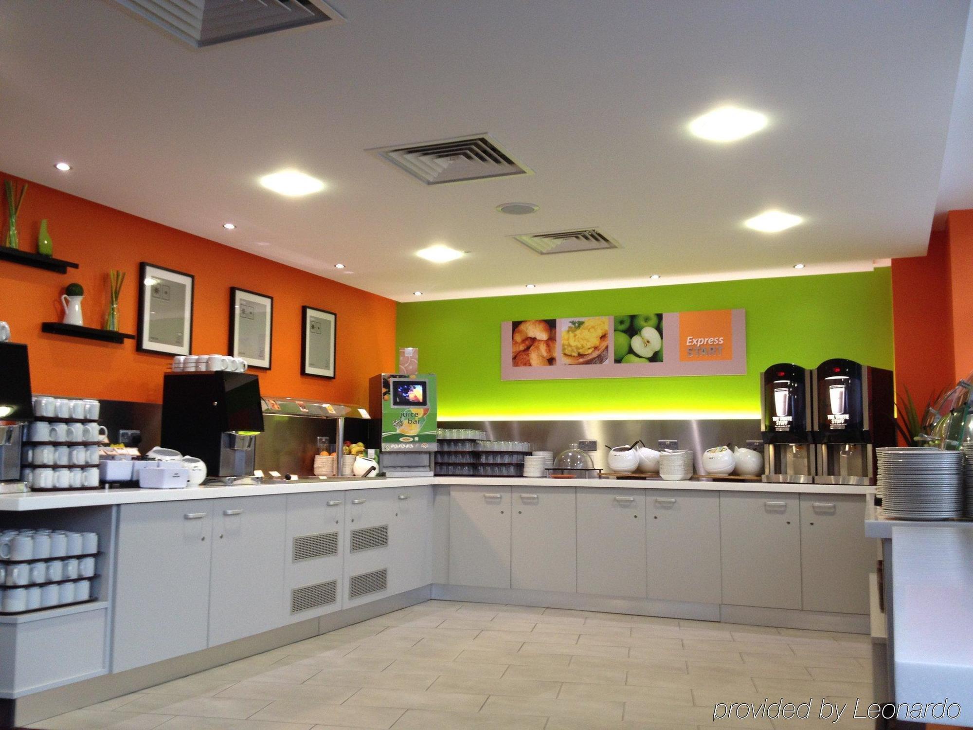 Holiday Inn Express Dunstable, An Ihg Hotel Eksteriør bilde