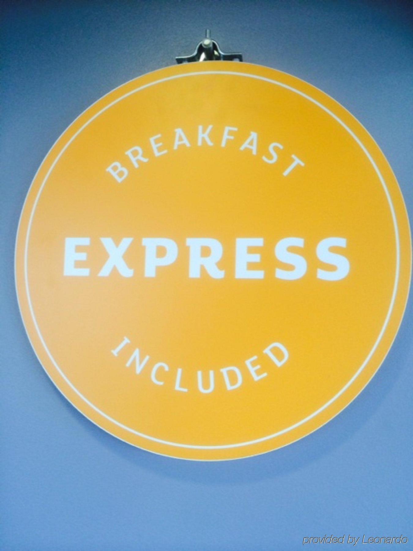 Holiday Inn Express Dunstable, An Ihg Hotel Eksteriør bilde